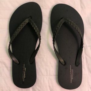American Eagle Sandals size 6